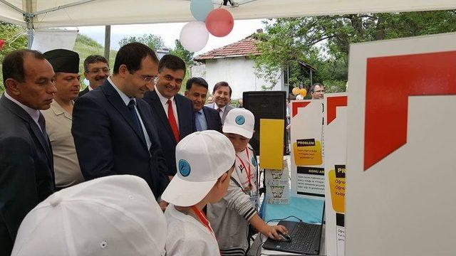 Başkan Yalçın Tübitak 4006 Bilim Fuarına Katıldı