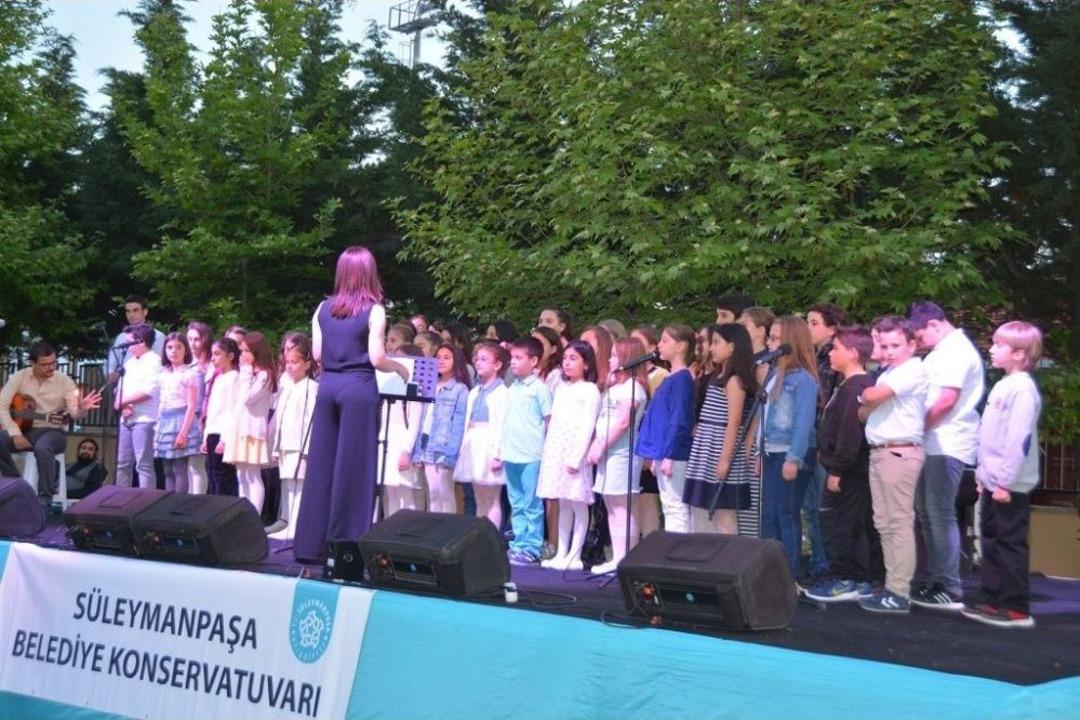 S&uuml;leymanpaşa Belediyesi Konservatuarı Yıl Sonu G&ouml;sterisi