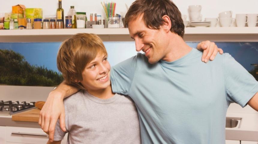 Ergenlikteki &ccedil;ocuğunuzla iletişimde kalmanın 30 yolu