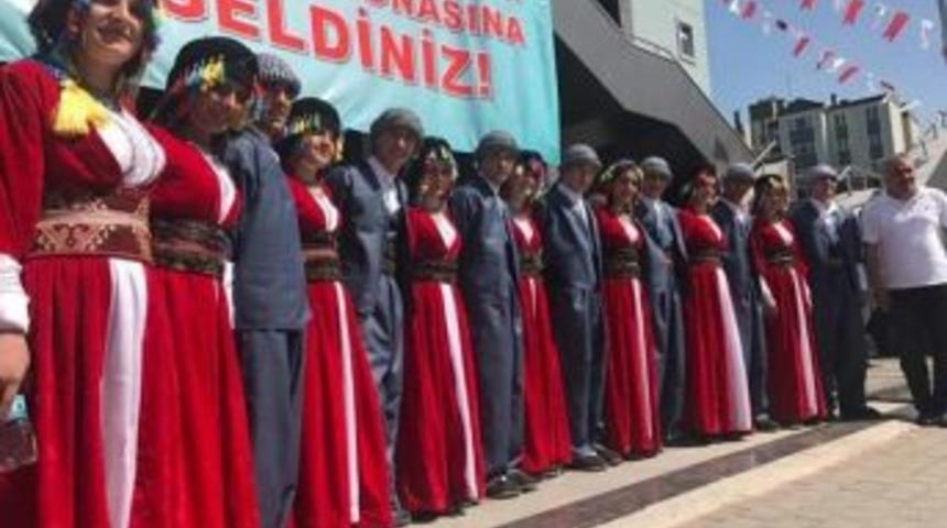 Halkoyunlarında Hakkari R&uuml;zgarı