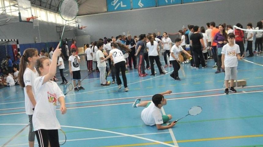 Spor Şenlikleri&rsquo;nde Heyecan Dorukta