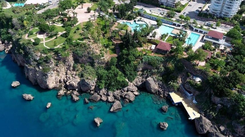 Muratpaşa Belediyesi&rsquo;nin Halk Plajlarına Mavi Bayrak