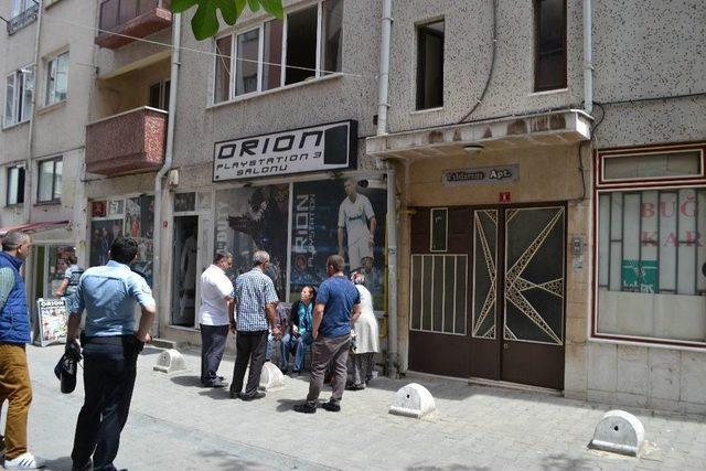 Başını Duvara Çarpan Görme Engelli Kadın Hayatını Kaybetti 1