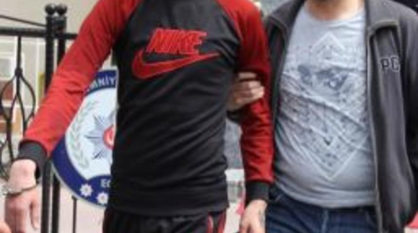 Uyuşturucudan Ceza Alan Gen&ccedil; Yakalandı