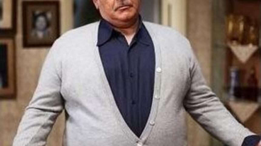 Usta Tiyatrocular Gen&ccedil; Oyuncular İ&ccedil;in Geliyor