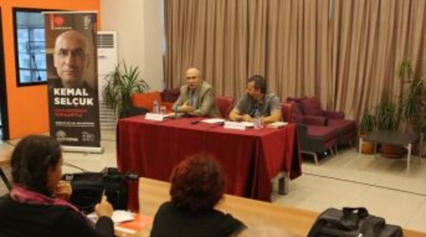 Kemal Sel&ccedil;uk Okurlarıyla Buluştu