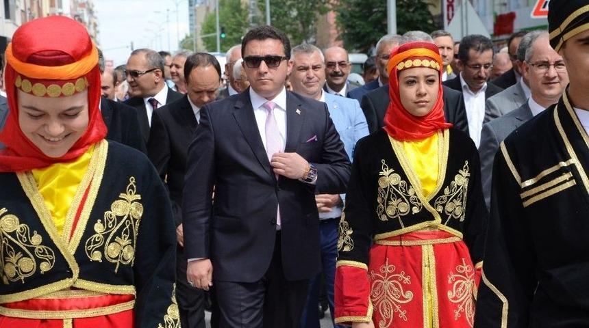Boz&uuml;y&uuml;k&rsquo;te &Ouml;ğrenme Şenlikleri Başladı