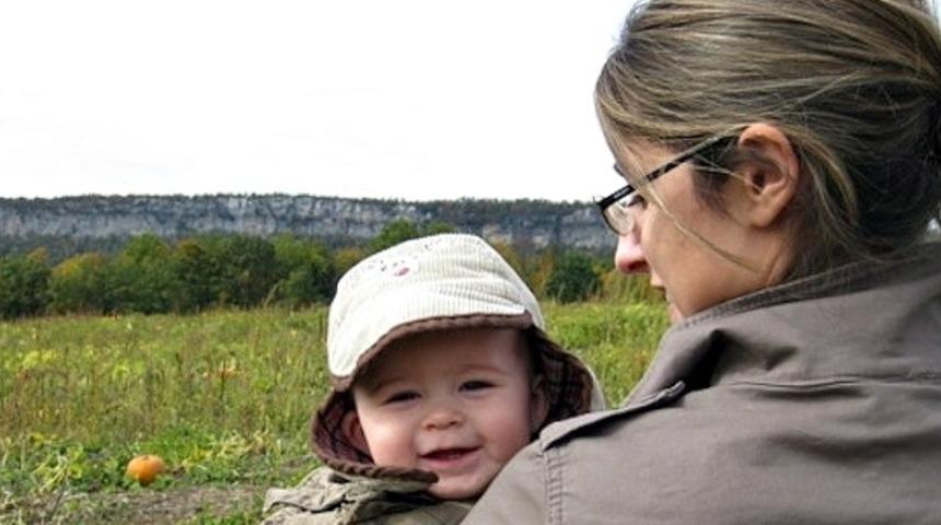'Hayır bakıcısı değil sadece genç bir anneyim'