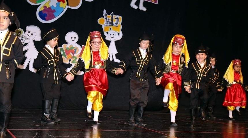 Aydın Bah&ccedil;eşehir Koleji Miniklerinden Muhteşem G&ouml;steri