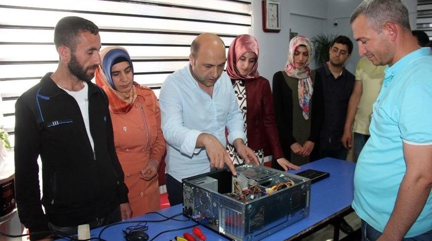 G&ouml;rme Engelliler İş Hayatına Atılıyor