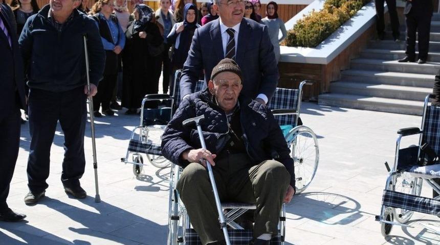 Niğde Belediyesi Engelleri Kaldırıyor