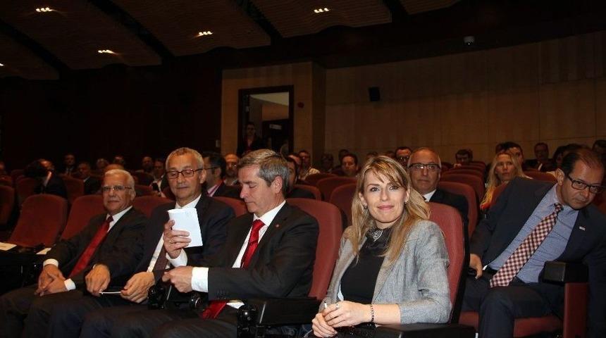 Alman Devleri T&uuml;rk &Uuml;r&uuml;nleri İ&ccedil;in İzmir&rsquo;de