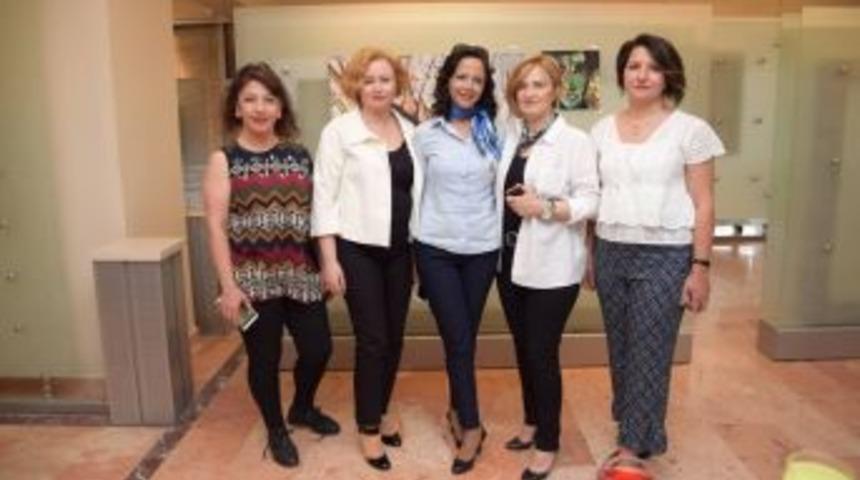 Esog&uuml; Hastanesi Hemşirelerinden Sergi