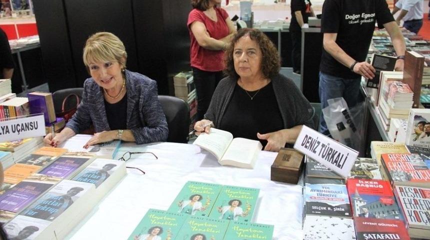 Kitap Fuarında &lsquo;&rsquo;onat Kutlar&rsquo;a Mektup&rsquo;&rsquo; Vardı