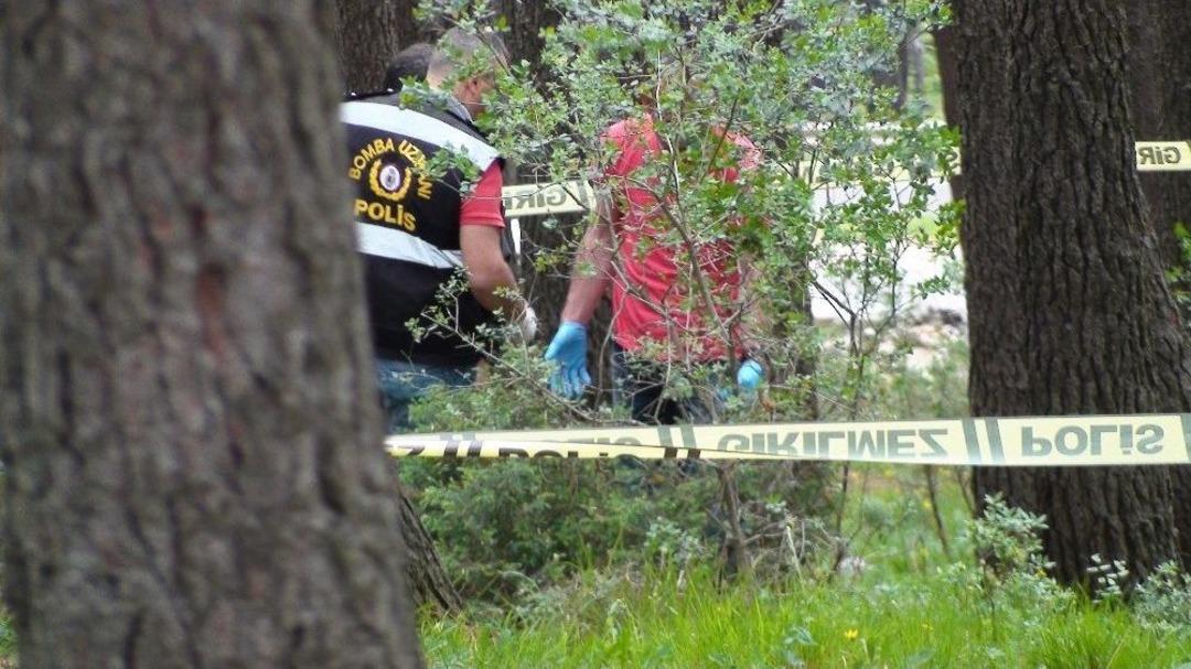 (&ouml;zel Haber) Pendik&rsquo;te Ormanlık Alanda 10 Kilo A-4 Patlayıcı Bulundu