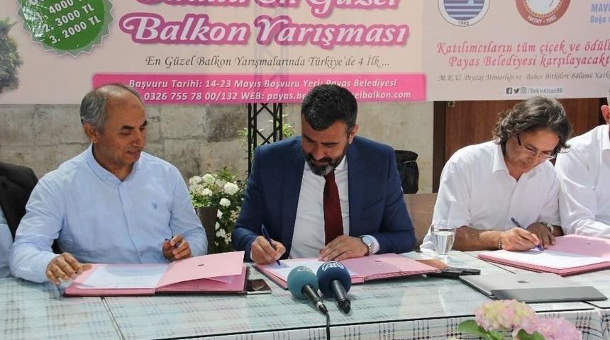 Payas&rsquo;ta Balkonlar &Ccedil;i&ccedil;ek A&ccedil;acak