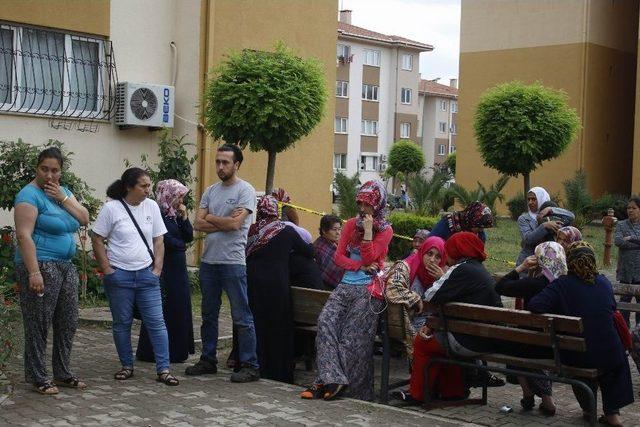 Sevgili Dehşetinin Ardından Cenazeler 8 Saatte Evden &Ccedil;ıkartılabildi 2