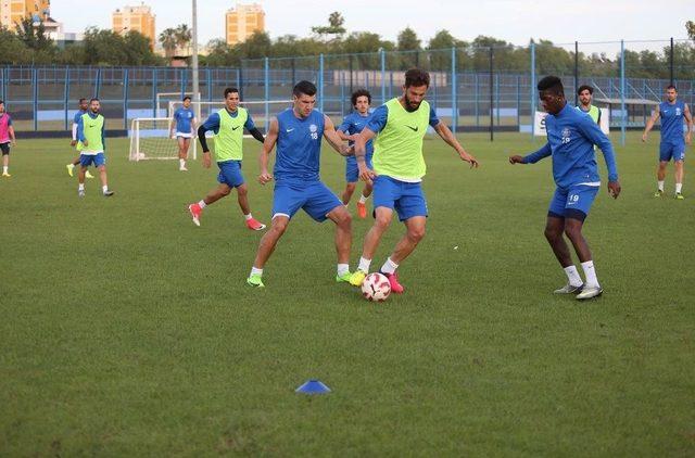Adana Demirspor, Mersin İdmanyurdu Hazırlıklarını S&uuml;rd&uuml;rd&uuml; 3