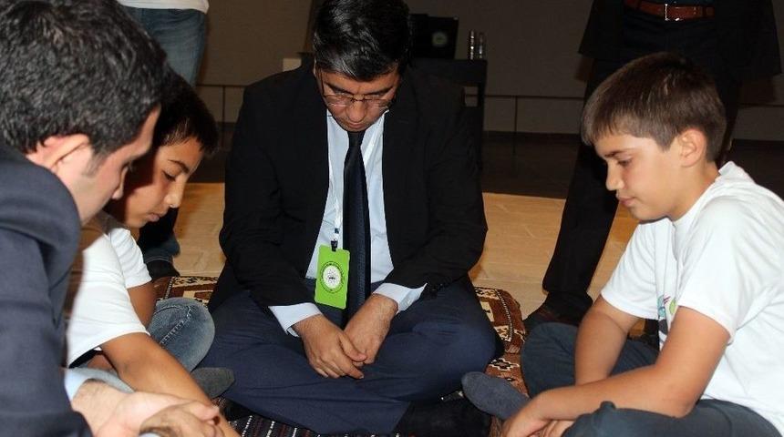 Osmanlı&rsquo;nın Zeka Oyunu &rsquo;mangala&rsquo;yı Torunları Devraldı