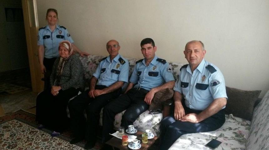 Emniyet M&uuml;d&uuml;rl&uuml;ğ&uuml;nden Şehit Ailelerine Ziyaret