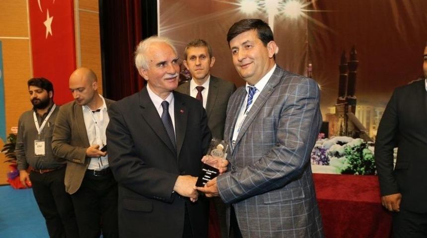 Nil&uuml;fer Belediyesi M&uuml;badele Evi&rsquo;ne &Ouml;d&uuml;l