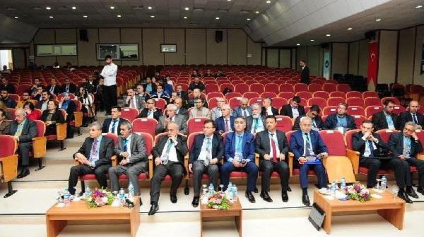 T&uuml;rk Ve Irak &Uuml;niversiteleri Van'da Bir Araya Geldi