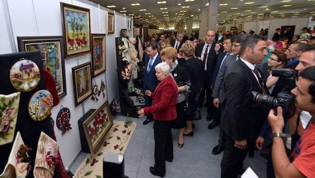 Belmek Kursiyerlerinin Binlerce Eseri Görücüye Çıktı