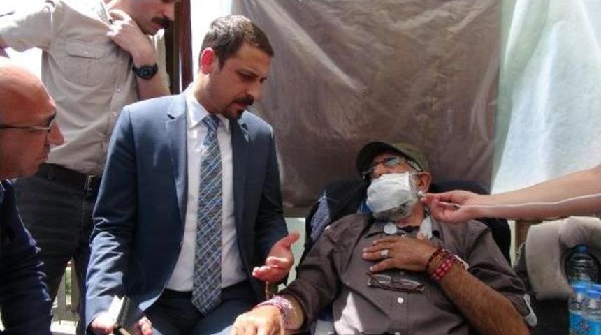 A&ccedil;lık Grevini S&uuml;rd&uuml;ren Kemal G&uuml;n'e Oğlunun Kemikleri Teslim Edilecek