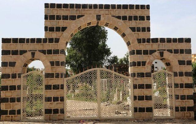 Cizre Belediyesi Mezarlığa Yeni Bir Görünüm Kazandırdı