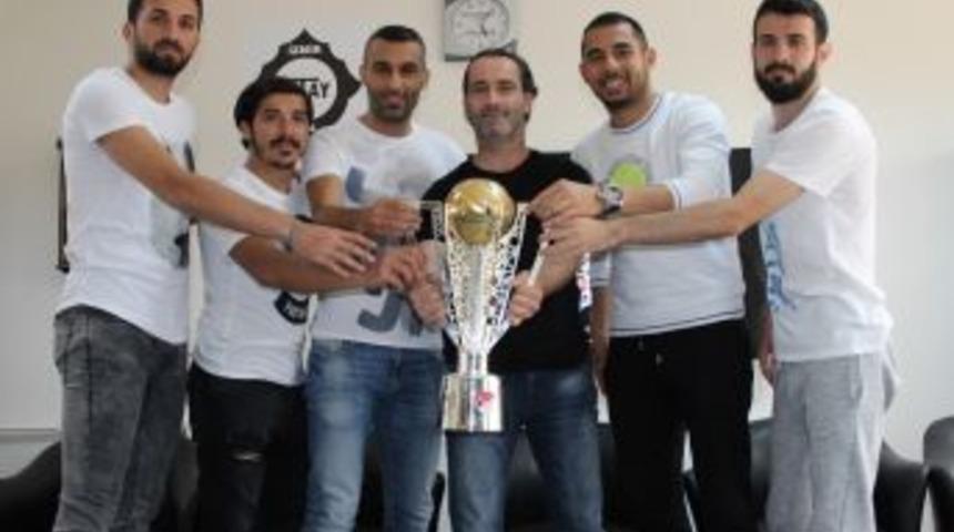 C&uuml;neyt Bi&ccedil;er: &ldquo;bu Şampiyonluk Yukarı Doğru &Ccedil;ıkışın Başlangıcı Olacaktır&rdquo;