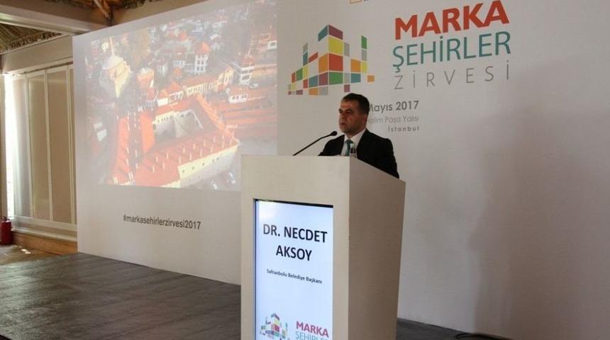 Necdet Aksoy, Marka Şehirler Zirvesi&rsquo;ne Katıldı
