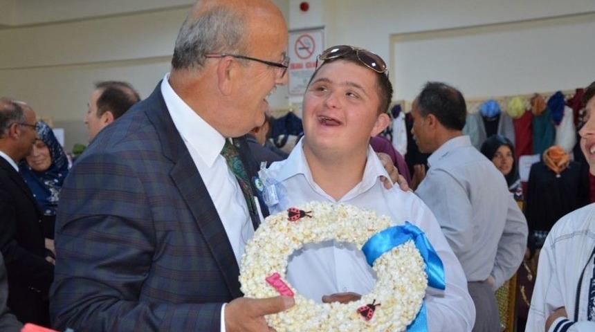 İznik Halk Eğitim’de Yıl Sonu Heyecanı