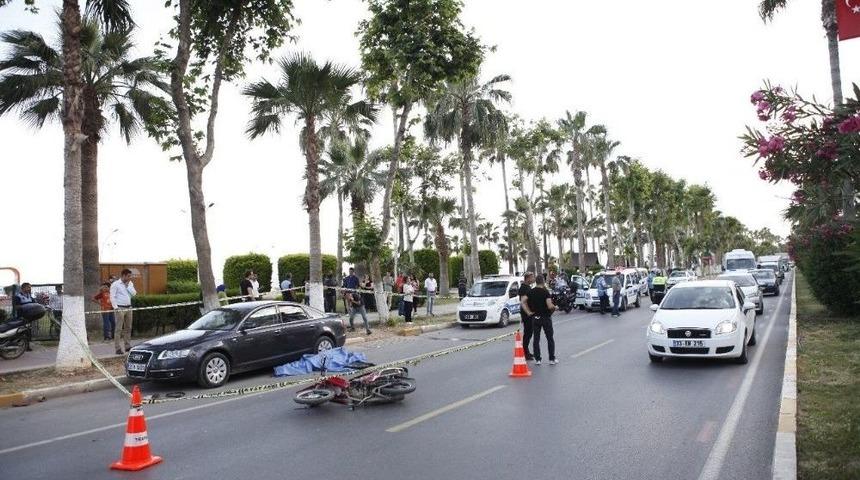 Mersin&rsquo;de Trafik Kazası: 1 &Ouml;l&uuml;, 1 Yaralı