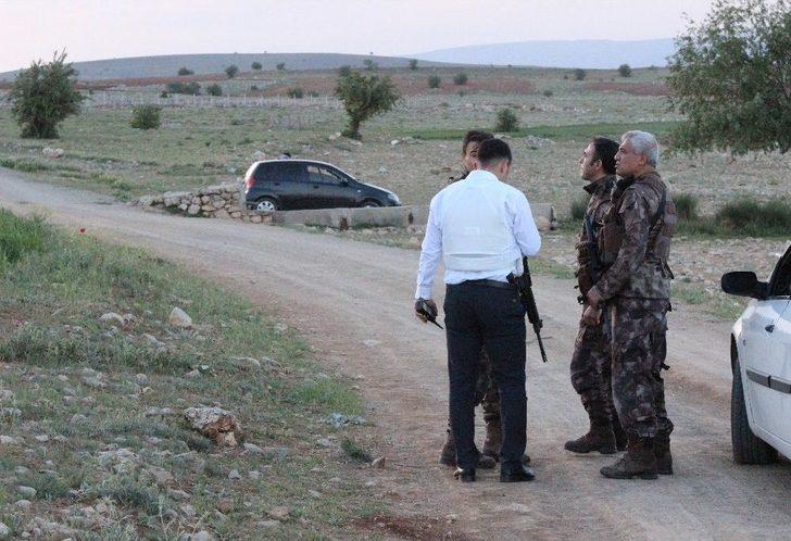 Kızını Rehin Aldı, Polise Ateş Edip Kaçtı G3