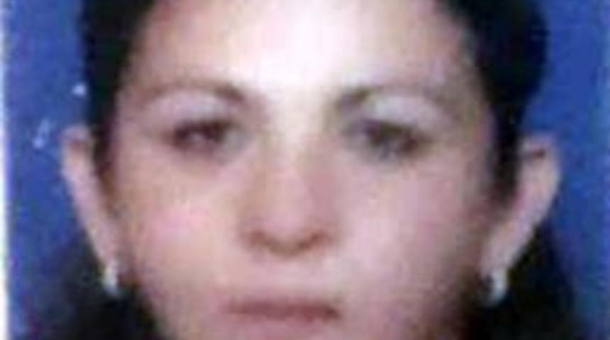 2 &Ccedil;ocuk Annesi Evde Başından Vurulmuş Halde Bulundu