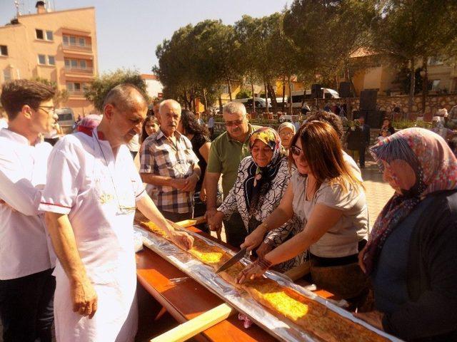 7,5 Metre Uzunluğunda Pide Yapıldı