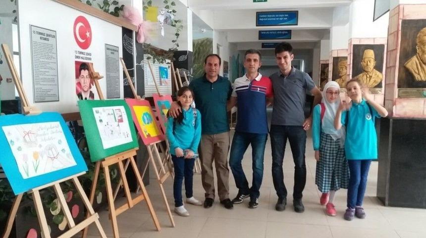 &Ouml;ğrencilerden &lsquo;resimlerle Kırk Hadis&rsquo; Sergisi