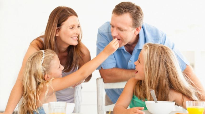 4. yaşta &ccedil;ocuk beslenmesi 