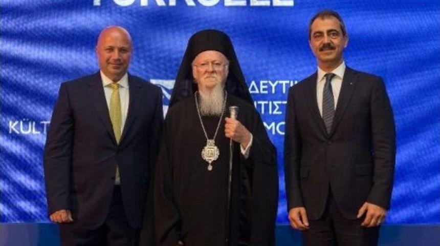 G&ouml;k&ccedil;eada Rum Okulu Turkcell İle Hayat Buldu