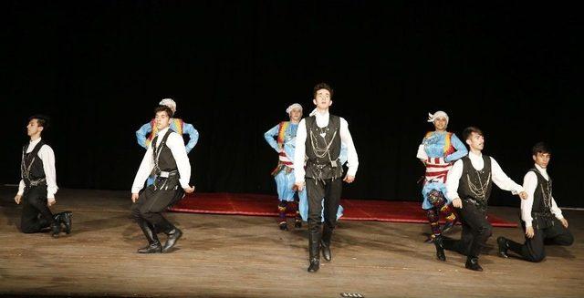 D&ouml;şemealtı Halk Eğitimi Merkezi Yılsonu Sergisi A&ccedil;ıldı 2