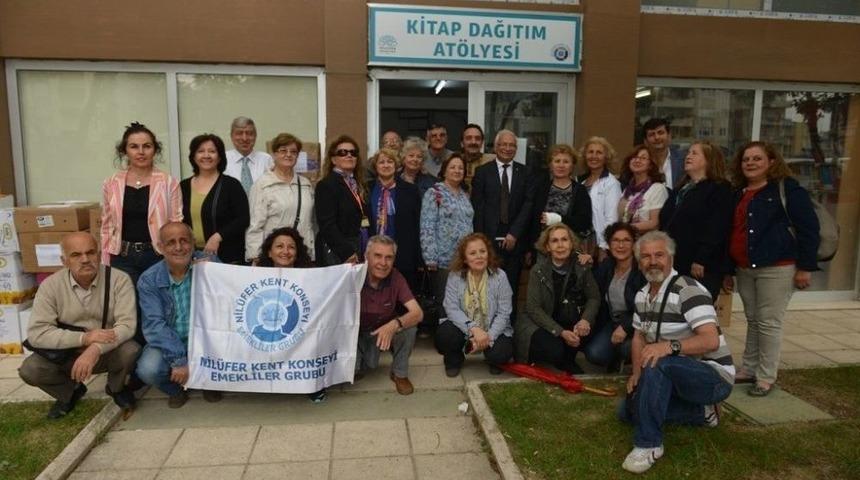 Nil&uuml;fer&rsquo;de Toplanan 5 Bin Kitap Diyarbakır&rsquo;a G&ouml;nderildi