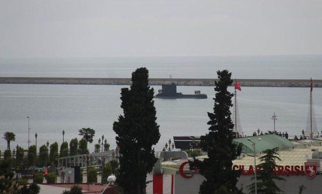 Yıldıray Denizaltısı Samsun’da 1