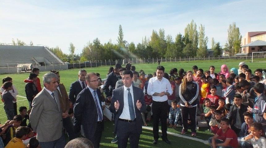 Malazgirt Belediyesi 4 Branşta Yaz Spor Okulu A&ccedil;tı