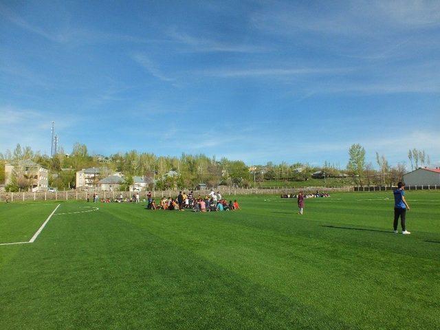 Malazgirt Belediyesi 4 Branşta Yaz Spor Okulu Açtı