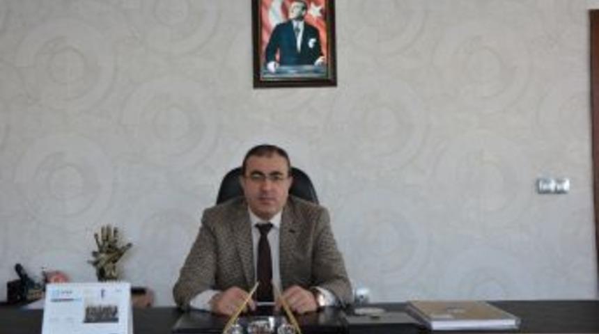 &Uuml;nl&uuml;er, 19 Mayıs Kutlama Mesajı Yayımladı