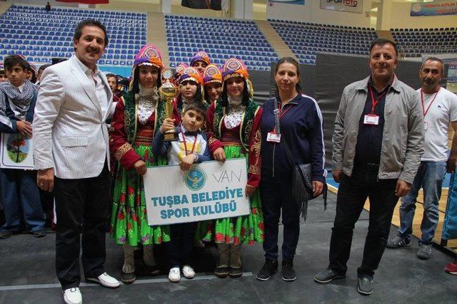 Tuşba Belediyesi Ekibinden Büyük Başarı