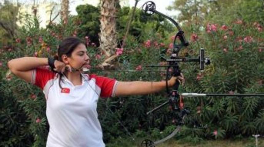 Avrupa Şampiyonu Ok&ccedil;u Aleyna Ak&ccedil;ınar, D&uuml;nya Şampiyonasında