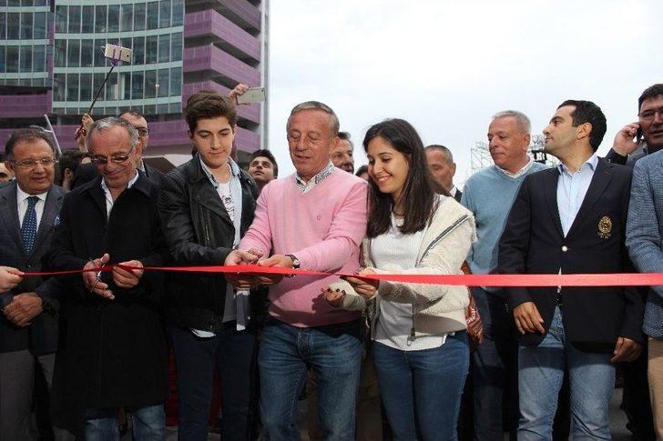 Maslak 1453 Meydanı’nda Ata’nın Heykeli Açıldı G2