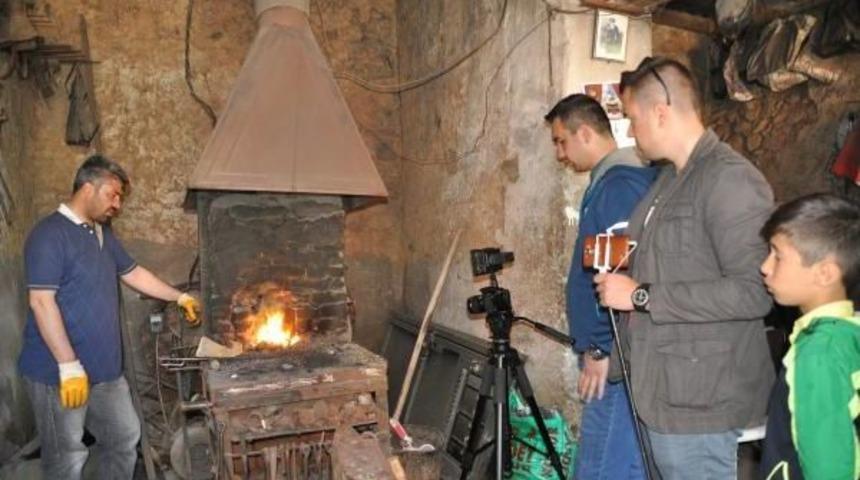 Demirciliğin Belgeselini &Ccedil;ektiler