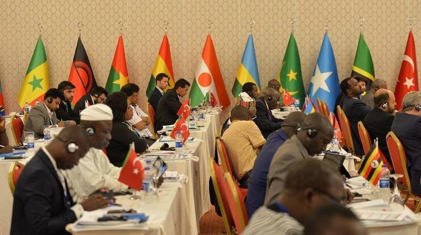 &rsquo;uluslararası Sendikacılık Ve Sosyal Politika&rsquo; &Ccedil;alıştayı Ankara&rsquo;da Başladı